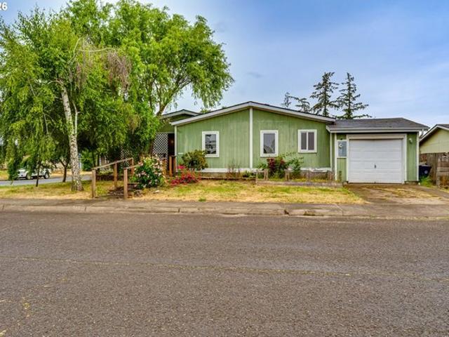 House for sale in Oregonia