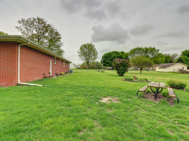 House for sale in Whiteside, Illinois