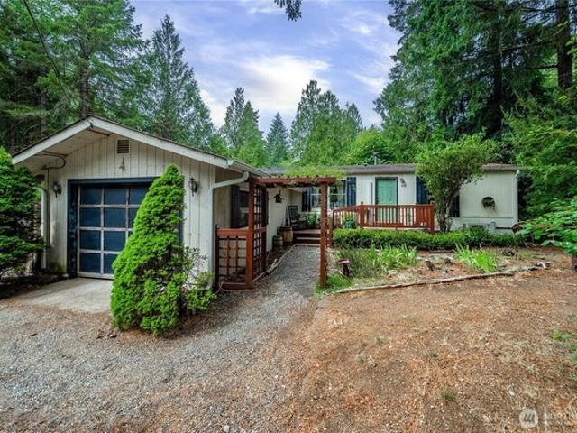 House for sale in Shelton, Washington