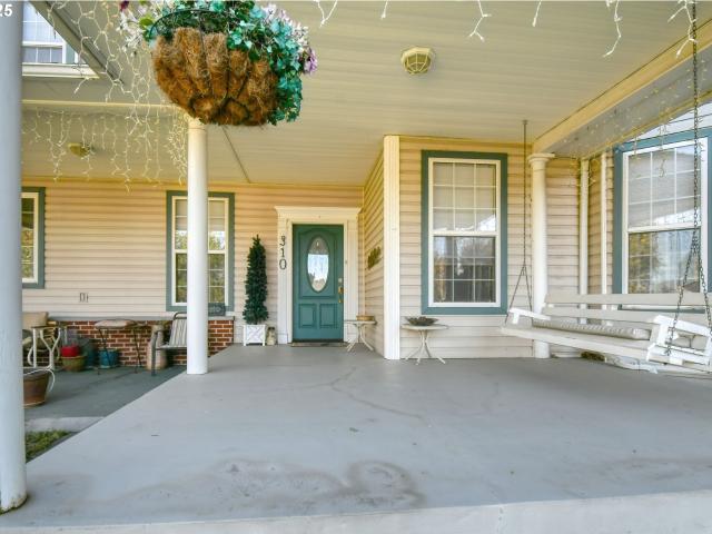 House for sale in Oregonia