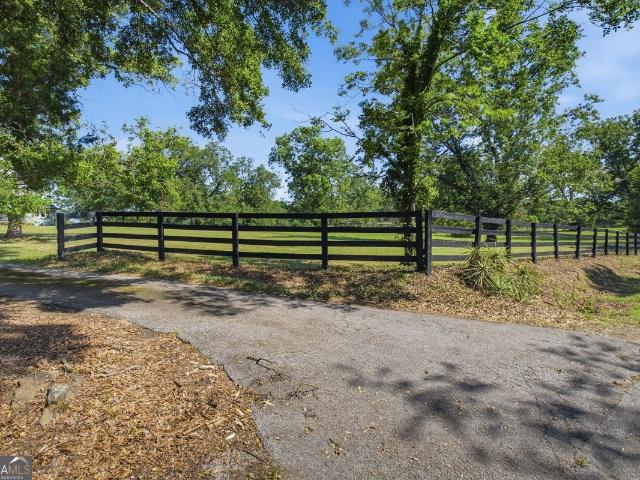 House for sale in Mansfield, Georgia