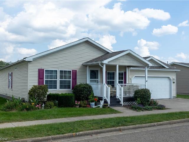 House for sale in Dover, Ohio