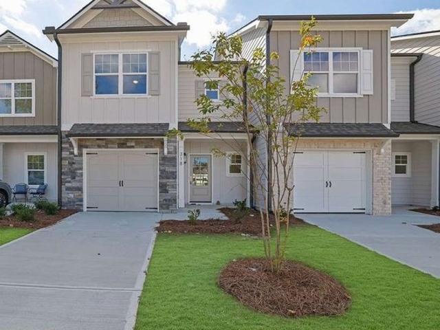 Townhouse for sale in Ball Ground, Georgia