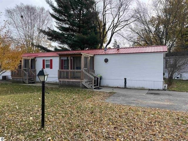 House for sale in Cadillac, Michigan