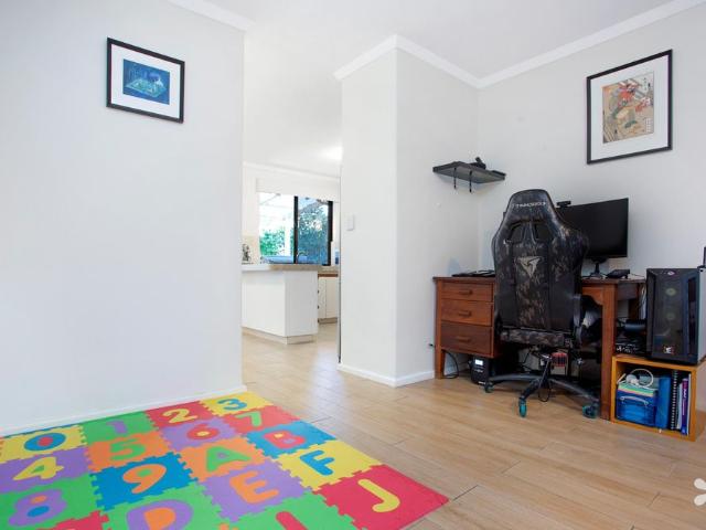 House for rent in Como, Western Australia