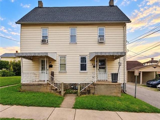 House for sale in Vandergrift Heights, Vandergrift