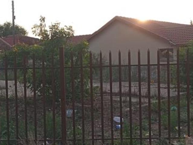 Land for sale in Mahikeng Local Municipality, Ngaka Modiri Molema District Municipality