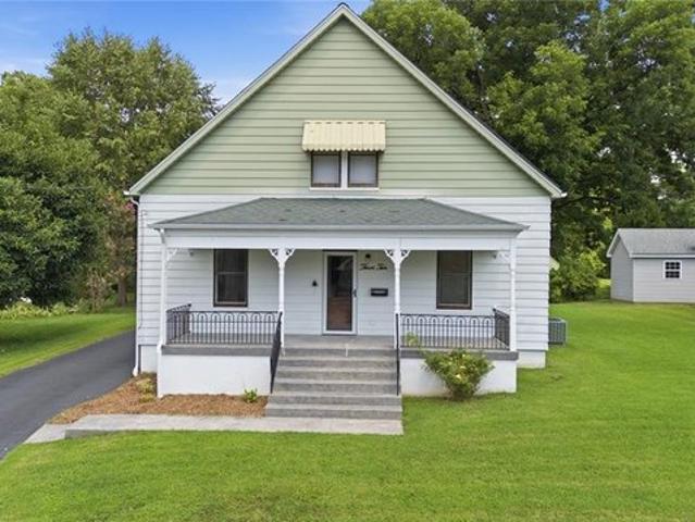 House for sale in Monroe, Illinois