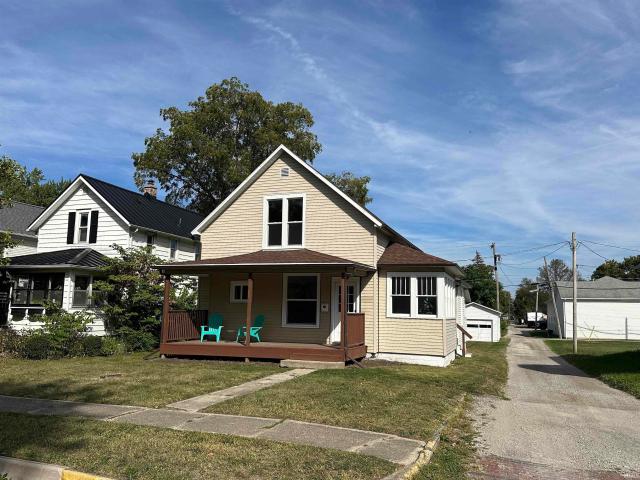 House for sale in Columbia City, Indiana
