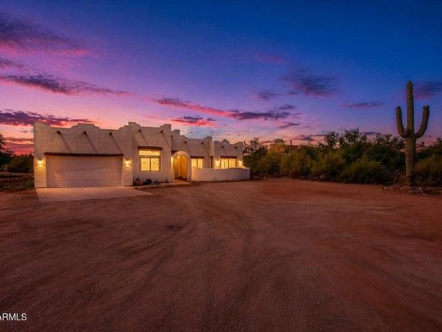 House for sale in Apache Junction, Arizona