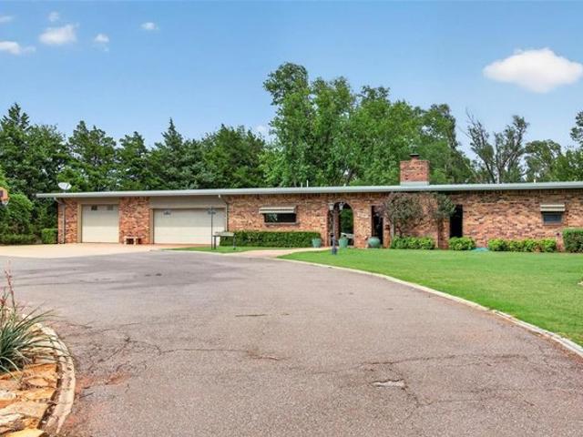 House for sale in Elk City, Oklahoma