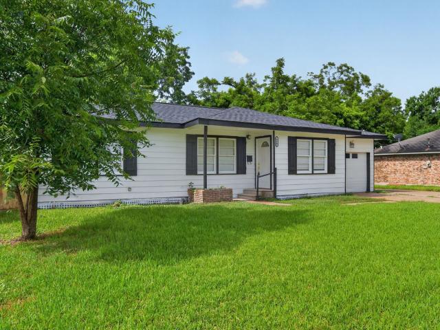 House for sale in Lake Jackson, Texas