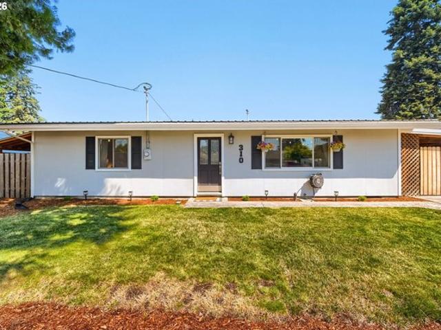 House for sale in Oregonia