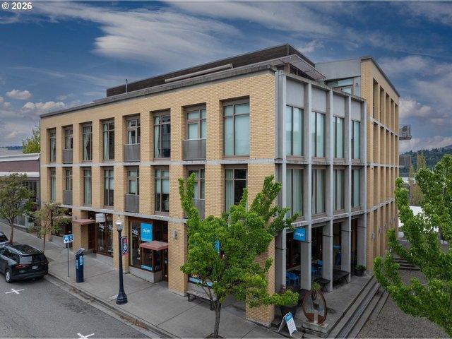 Condo for sale in Oregonia