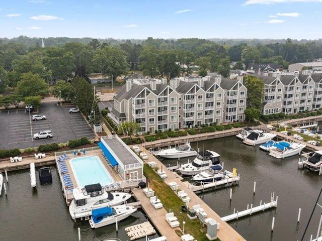 Condo for sale in New Buffalo, Michigan