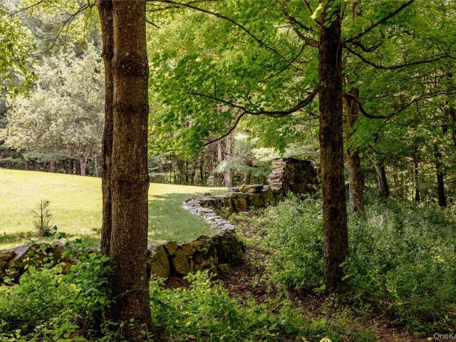 House for sale in North Hillsdale, Town of Hillsdale