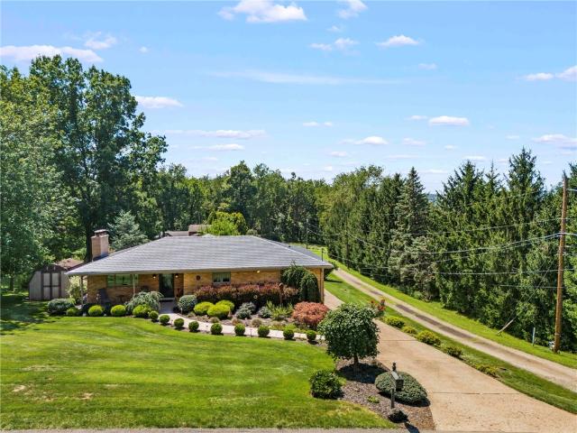 House for sale in Donaldsons Crossroads, Peters Township