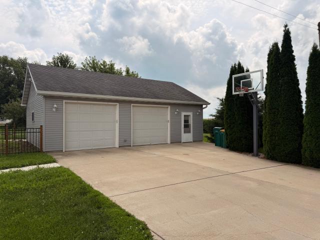 House for sale in Putnam, Illinois