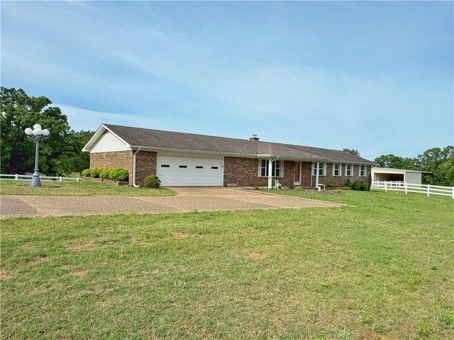 House for sale in Ark