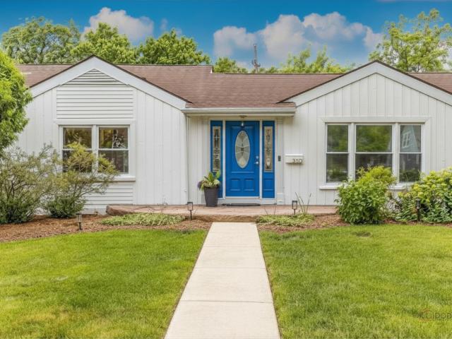 House for sale in Wheaton, Illinois