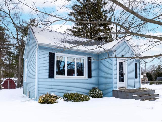 House for sale in Carrollton, Michigan