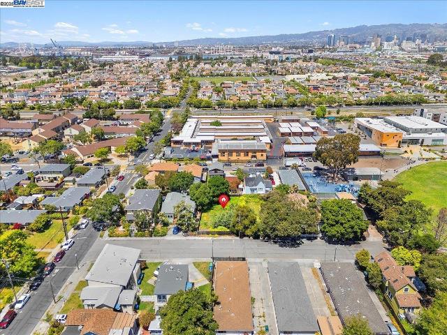 Land for sale in Alameda Land for sale in Alameda