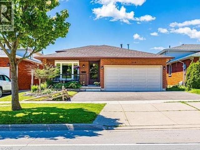 House for sale in Ancaster, Ontario