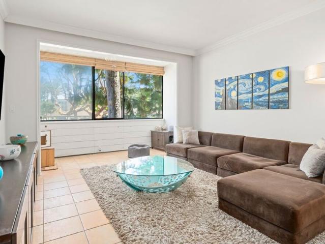 Condo for sale in Canoga Park, California