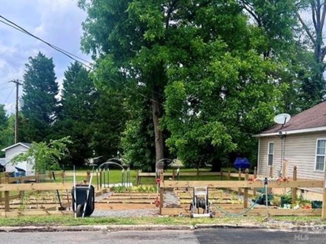 Land for sale in Belmont, North Carolina