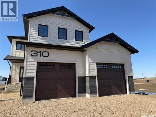 House for sale in Saskatoon, Saskatchewan