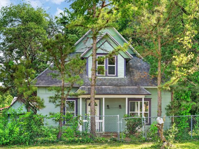 House for sale in Fair Play, Missouri