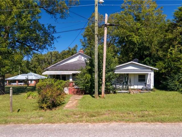 House for sale in Seneca, Oconee County
