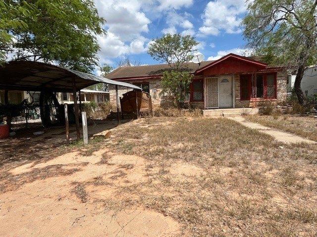 House for sale in Hebbronville, Texas