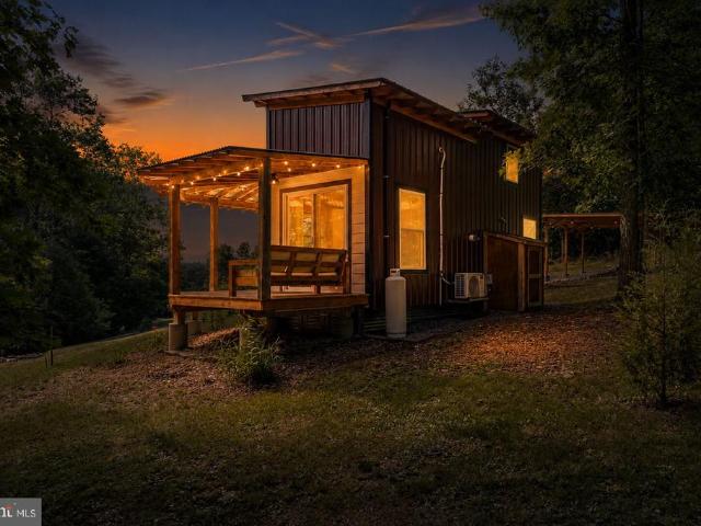 House for sale in West Virginia