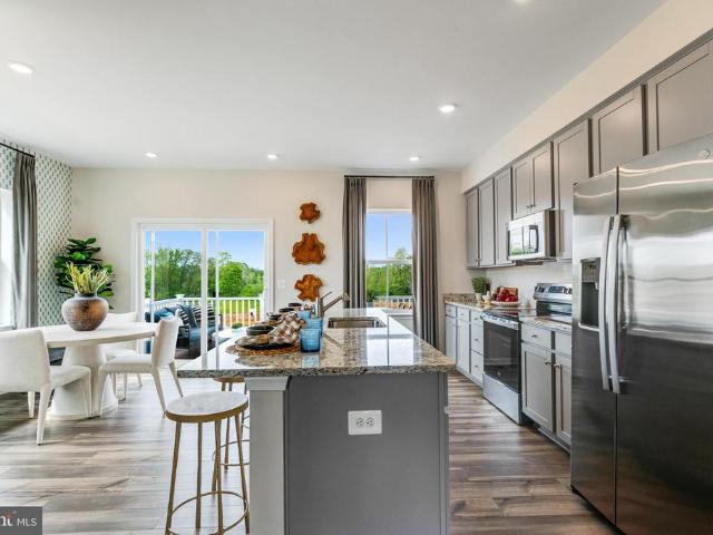 Townhouse for sale in Ranson