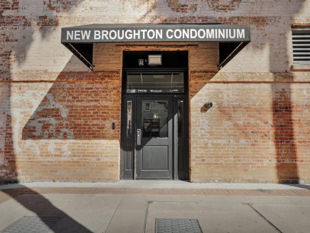 Condo for sale in Savannah Historic District, Savannah