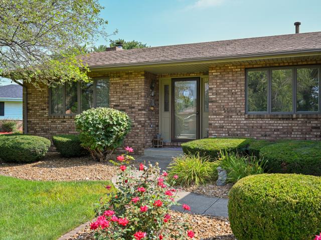 House for sale in New Lenox, Illinois