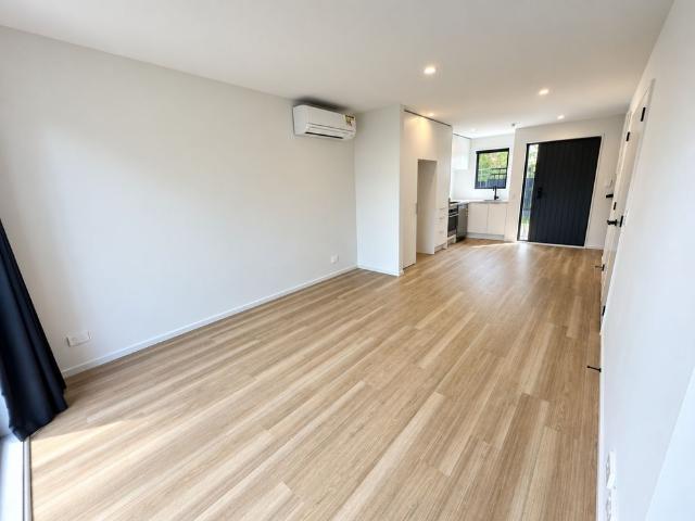 House for rent in Chaslands, Canterbury