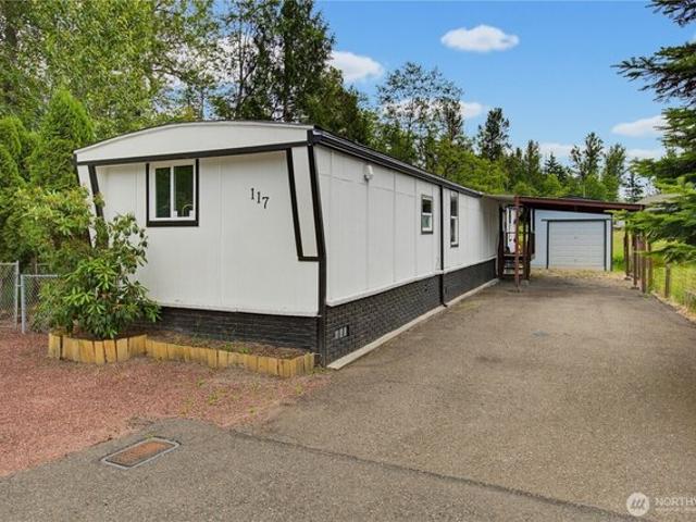 House for sale in Black Diamond, Washington