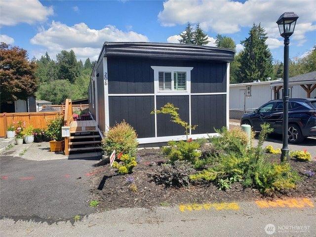 House for sale in Black Diamond, Washington