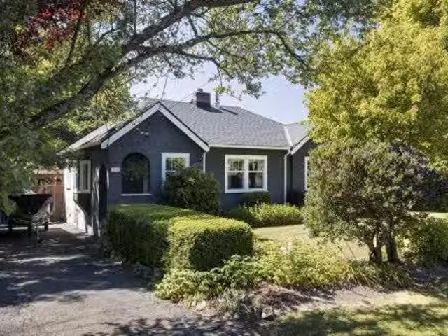 House for sale in Saanich, British Columbia