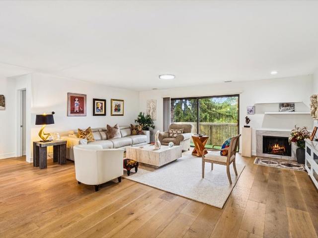 Condo for sale in Northbrook, Illinois