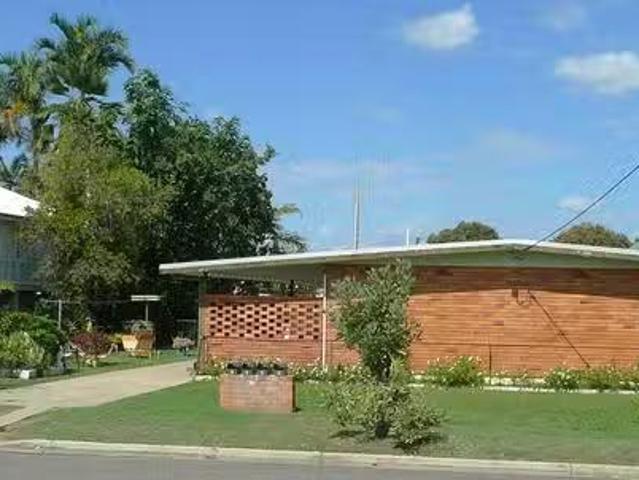 Apartment for rent in Hermit Park