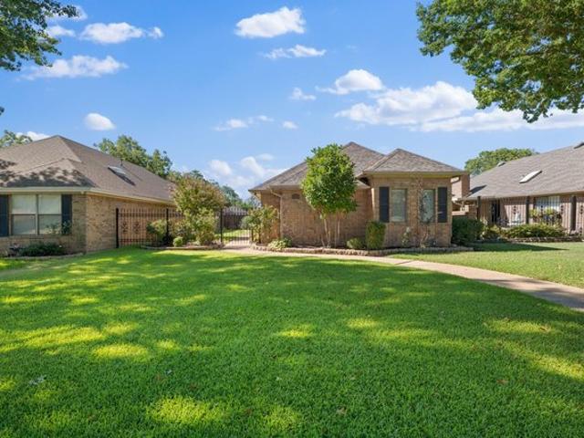 House for sale in Hunt, Texas