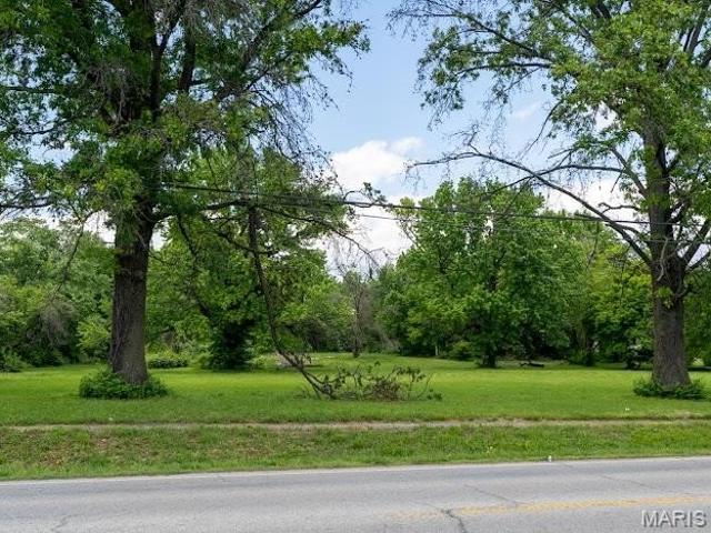 Land for sale in East Saint Louis, Illinois