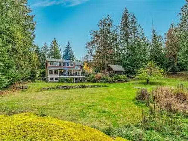 House for sale in Ladysmith, British Columbia