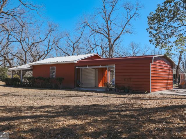 House for sale in Pierce, Georgia