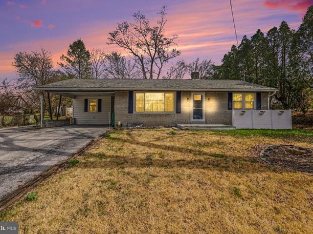 House for sale in Cumberland, Pennsylvania