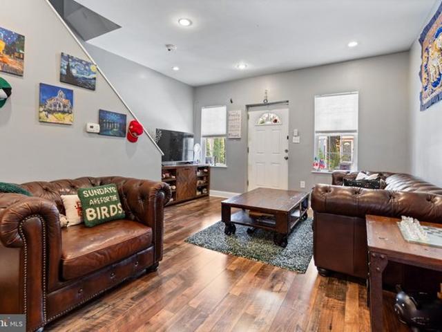 Townhouse for sale in South Philadelphia, Philadelphia