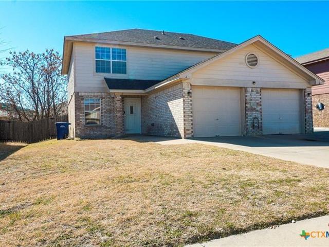 House for sale in Briggs, Texas